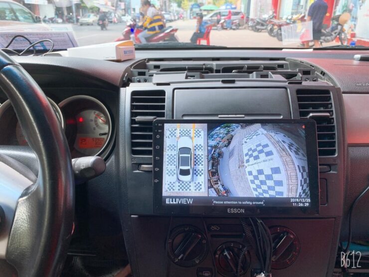 Camera 360 Elliview cho xe Nissan Tiida 2004-2012