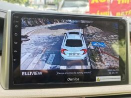 Camera 360 độ hiển thị mô hình ô tô theo xe thật và BIỂN SỐ XE thật?