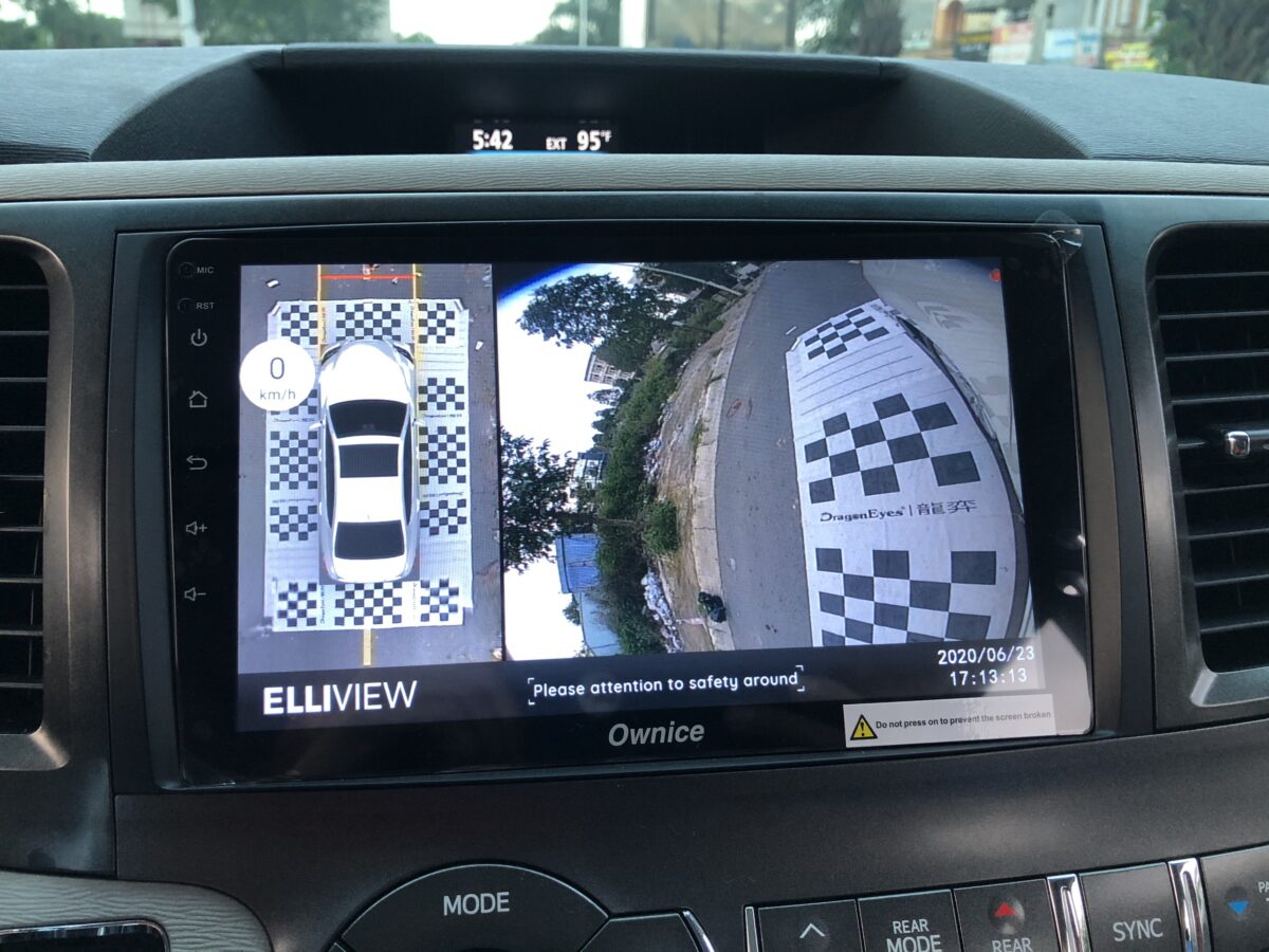 Lắp camera 360 Elliview V4 cho xe Sienna 2012 tại Lâm Tiến Auto
