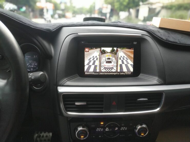Camera 360 xe Mazda CX5 tại nội thất lốp ô tô Quang Vinh (Thái Nguyên)