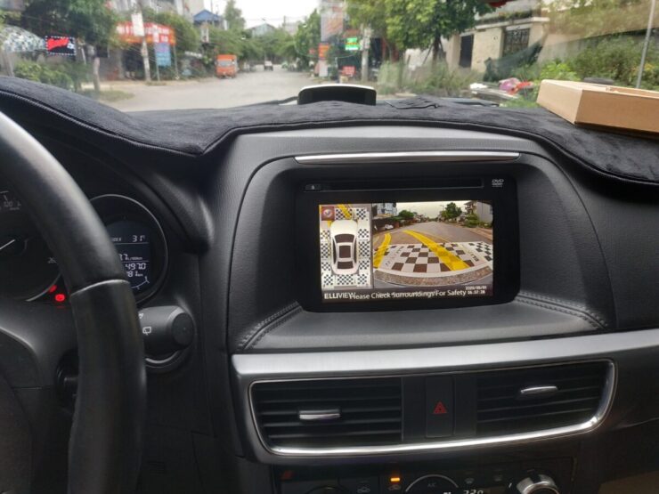 Camera 360 xe Mazda CX5 tại nội thất lốp ô tô Quang Vinh (Thái Nguyên)