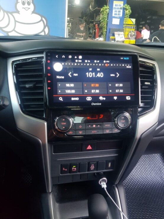 Trải nghiệm màn hình Ownice cao cấp xe Xe Mitsubishi Triton 2020