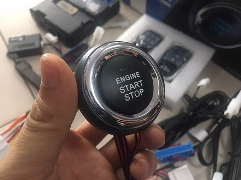 Nút Engine Start Stop thay thế chìa khóa cơ và ổ khóa xoay truyền thống