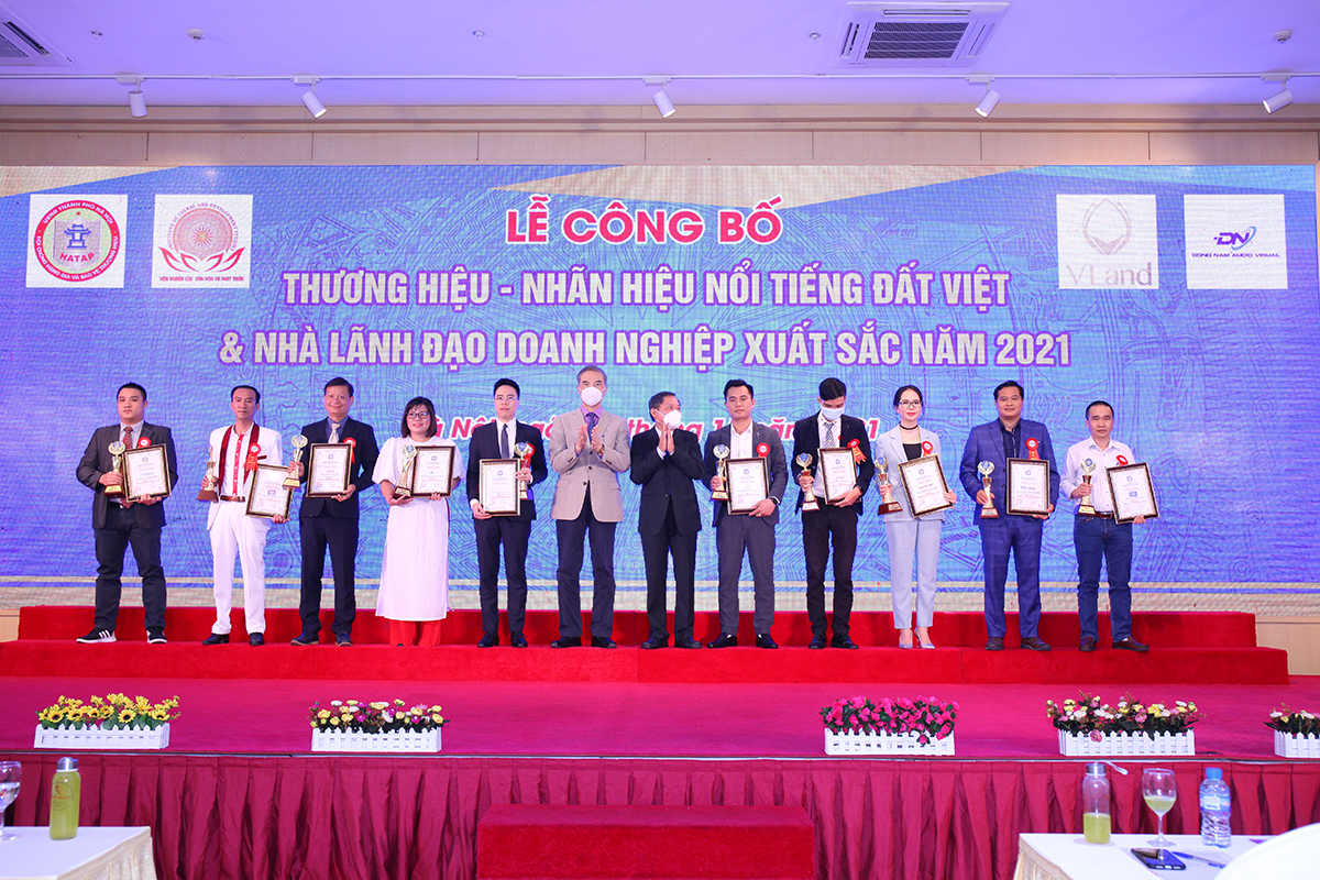 Icar Việt Nam nhận giải thưởng thương hiệu - nhãn hiệu nổi tiếng đất Việt 2021