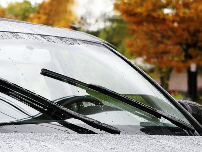 Gạt mưa ô tô giúp nâng cao tầm nhìn cho tài xế