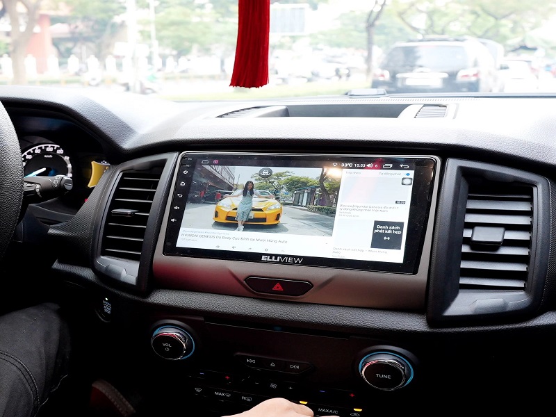 Khả năng giải trí bất tận trên ô tô với màn hình DVD Android Elliview