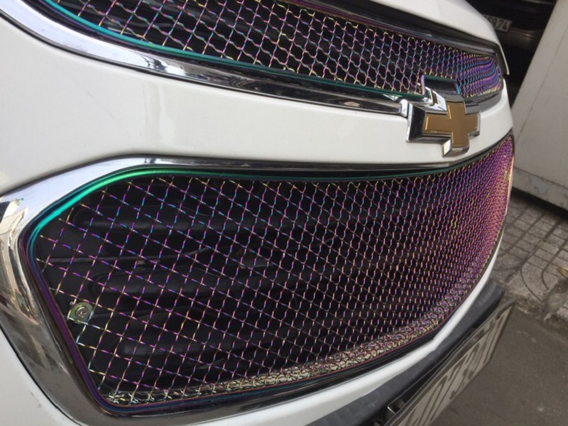 Bộ sản phẩm mặt ca lăng Chevrolet Cruze độ theo kiểu Bentley có kiểu dáng và màu sắc vô cùng bắt mắt