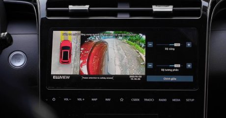 Chuẩn mực camera 360 độ cho ô tô gọi tên Elliview V5 Lite