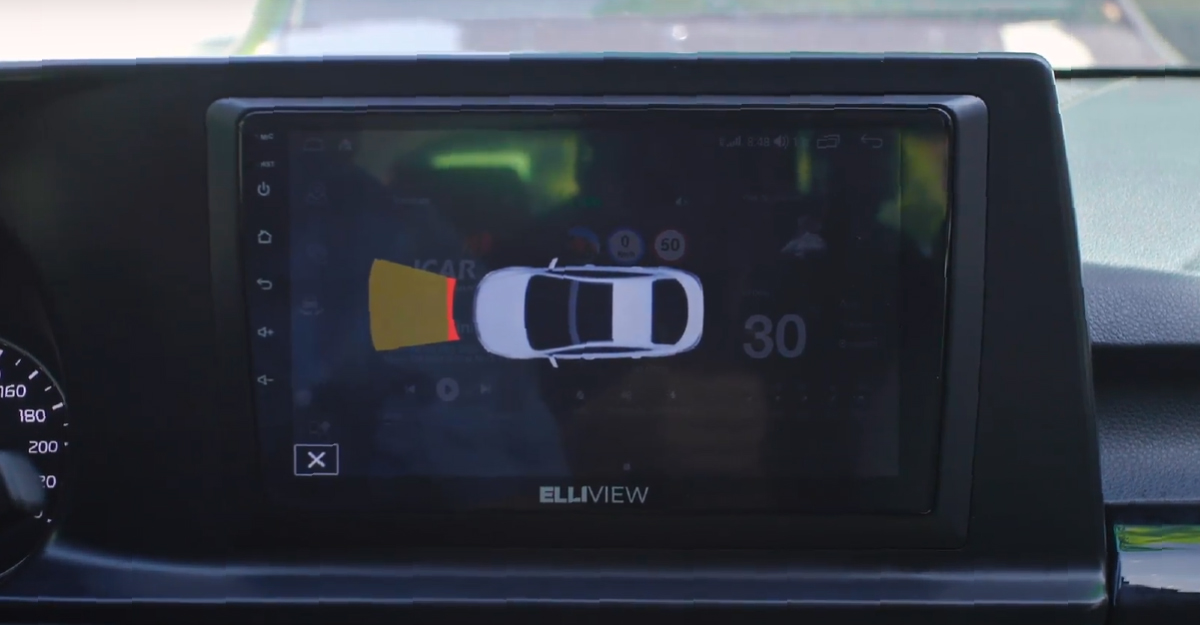 Camera tiến, có nên lắp camera phía trước xe ô tô không? Kinh nghiệm chọn mua camera tiến